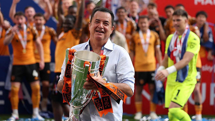 Acun Ilıcalı’nın Hull City’ye Yükseliş Hamlesi: Kadro Değeri 260 Milyon Euroya Çıktı