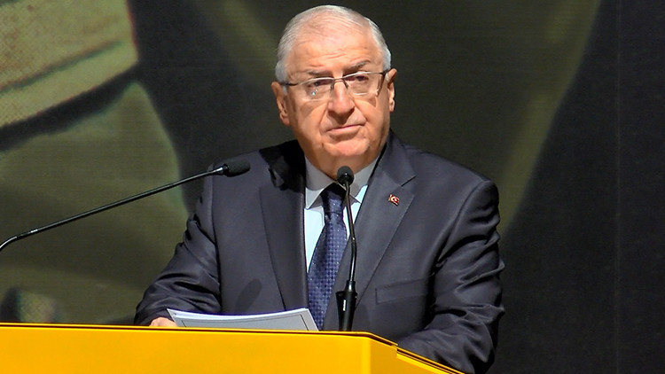 Bakan Güler, İngiliz mevkidaşı ile telefonda görüştü