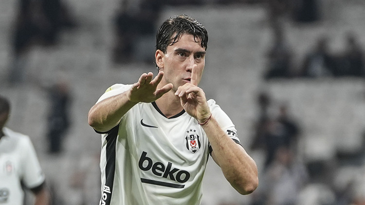 4-) DUSAN VLAHOVIC - 35 MİLYON EURO 4-) DUSAN VLAHOVIC - 35 MİLYON EURO