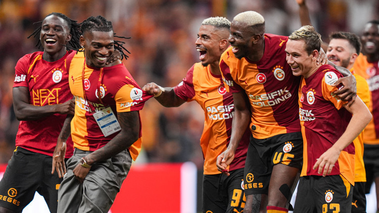 Ligin en değerlisi Galatasaray!