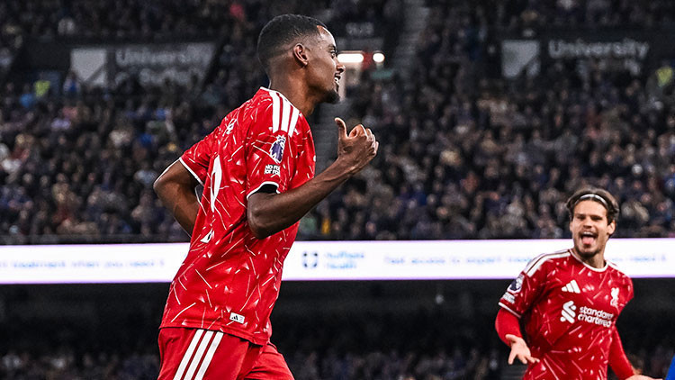 Liverpool, Ipswich Town’un Yenilmezlik Serisini Noktaladı!