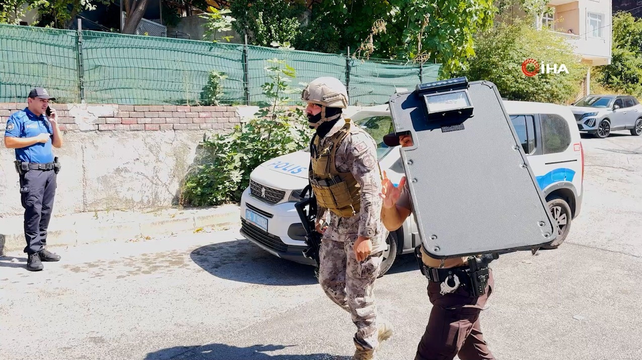 Maltepe’de kiracı, ev sahibi çifte silahla ateş açtı