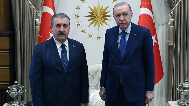 Cumhurbaşkanı Erdoğan, BBP Genel Başkanı Destici'yi kabul etti