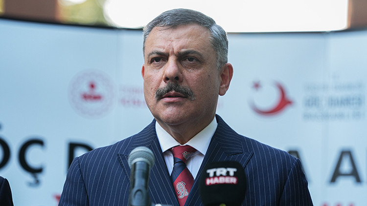 Bakan Çiftçi: Okullarda bahçe görevlilerimize 2 bin 800 el dedektörü dağıttık