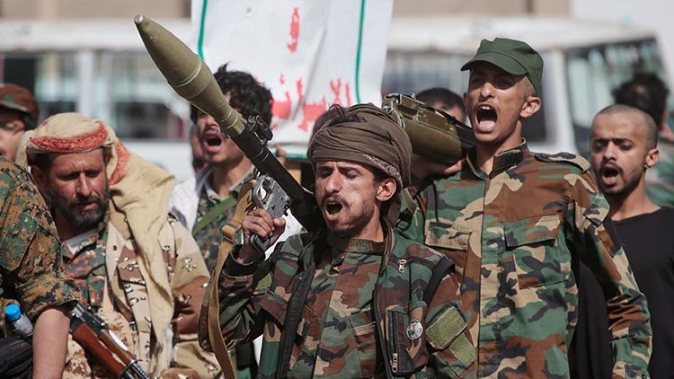 Mekke için saldırı alarmı! Suudi Arabistan ve Husilerden peş peşe açıklamalar