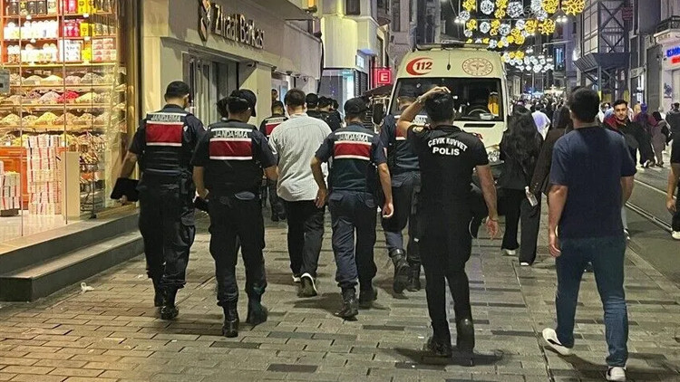 Ailem Güvende' operasyonunda şüpheliler adliyede: Fuhuş, müstehcenlik ve örgüt suçlaması
