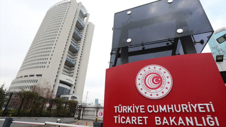 'Bosna kasabı' görselli skandal çorap! Bakanlık harekete geçti
