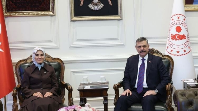 Bakan Çiftçi: Devlet olarak vatandaşın ihtiyacını doğru zamanda ve yerinde ihtiyaçlarını görmekle mükellefiz