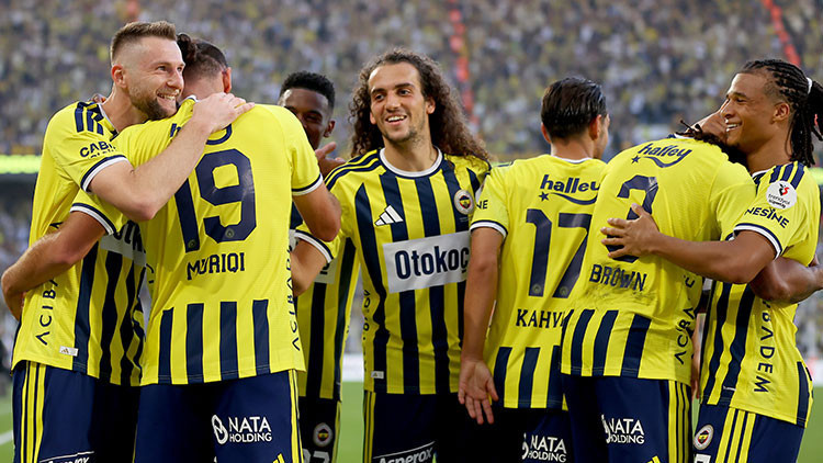Fenerbahçe'nin Eyüpspor galibiyeti Avrupa'da manşetlere çıktı: 'Yıkıcı performans!'