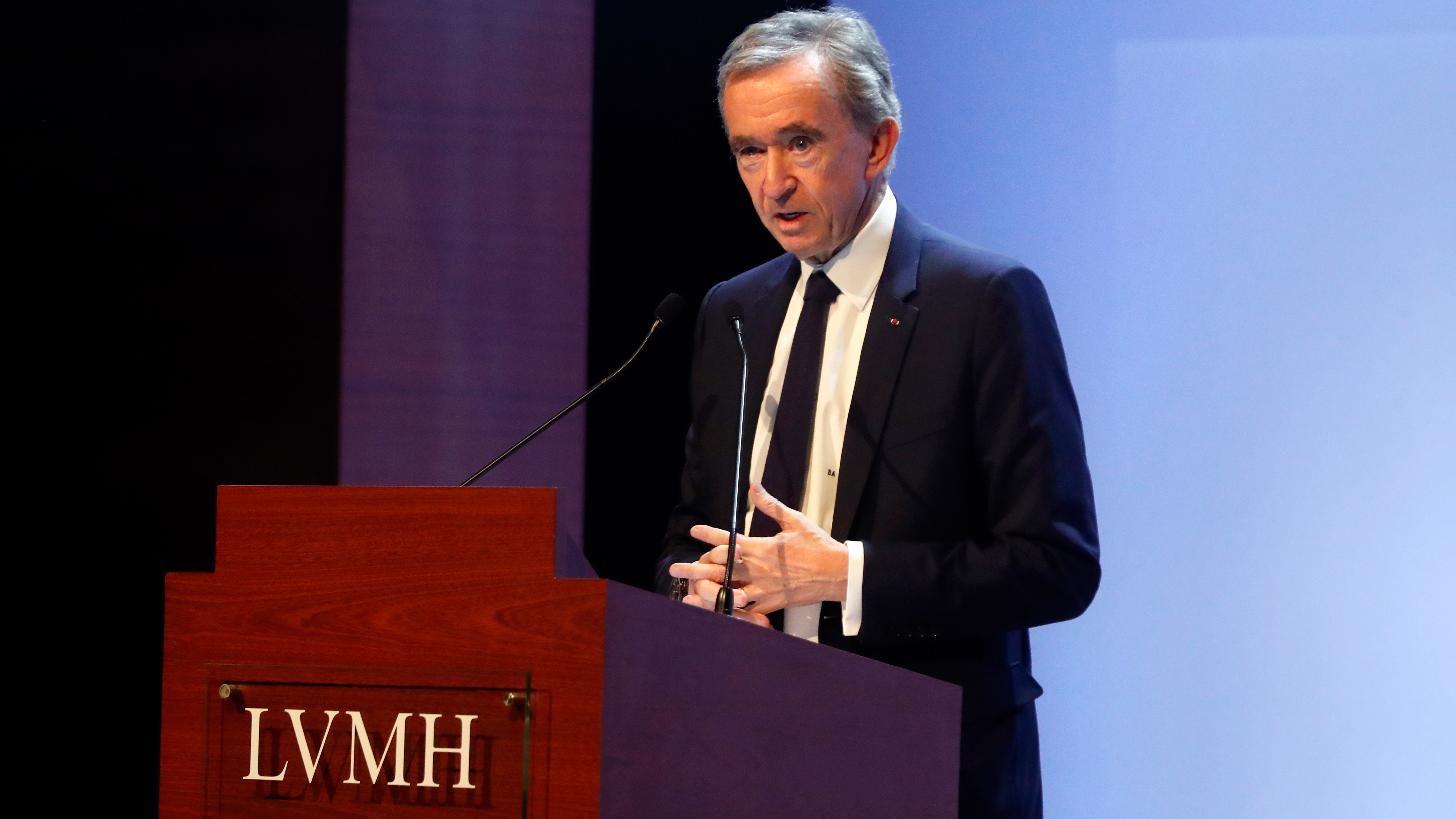 Lüks İmparatorluğu LVMH'ye Arnault Zırhı