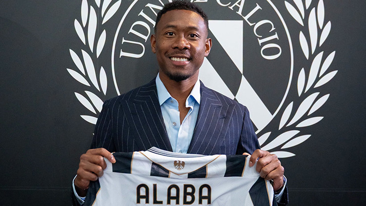 David Alaba yeni takımına imzayı attı