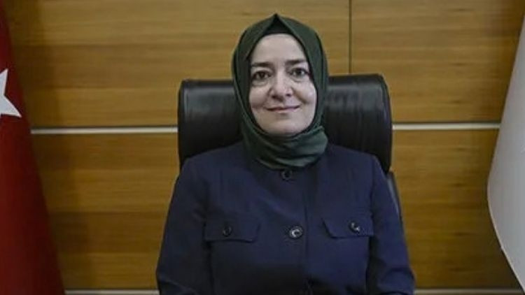 Son dakika: Fatma Betül Sayan Kaya, AK Parti’deki görevlerinden istifa ettiğini açıkladı