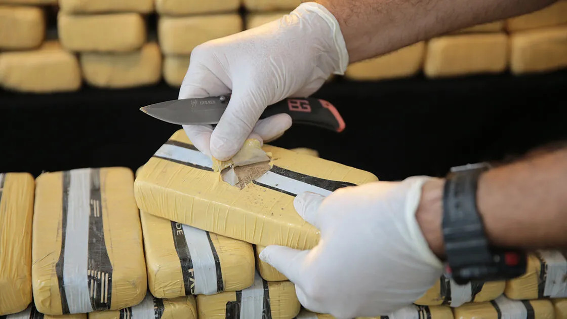 Sarıyer'de uyuşturucu operasyonu! 8 kilo 850 gram uyuşturucu ele geçirildi