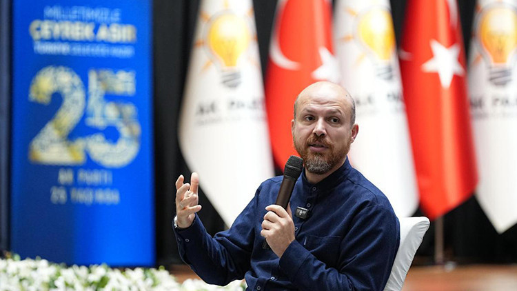 Bilal Erdoğan'dan İspanya Süper Kupası açıklaması: ABD 11 milyon dolar fazla verdi ama İstanbul kazandı