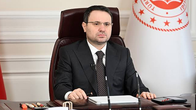 Bakan Gürlek'ten Ahmet Şık'a suç duyurusu ve tazminat davası: İddialar tamamen iftira