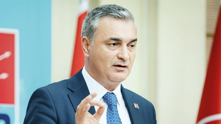 Beş belediye başkanına CHP’den ihraç