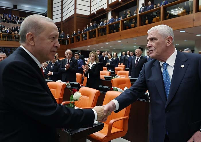 TBMM 28. Dönem 5. Yasama Yılı başladı Mecliste dikkat çeken kareler TBMM 28. Dönem 5. Yasama Yılı başladı Mecliste dikkat çeken kareler