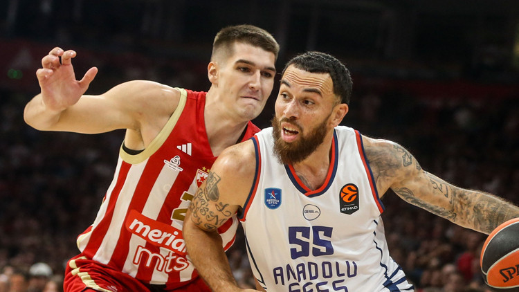 Crvena Zvezda defeats Anadolu Efes 77-72 in EuroLeague Round 3