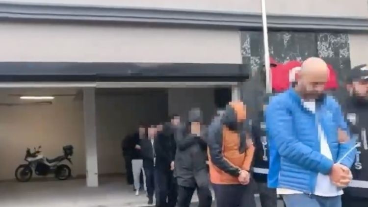 Sahte belgelerle 31 milyar liralık usulsüzlük: 31 kişi tutuklandı