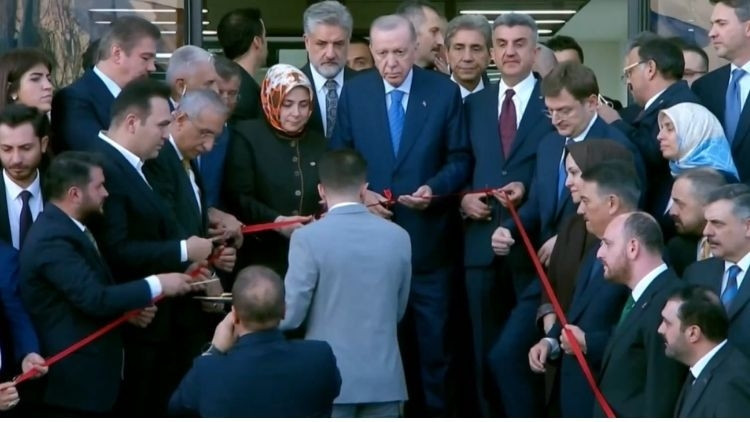 Cumhurbaşkanı Erdoğan’ın katılımıyla AK Parti Şanlıurfa İl Başkanlığı açıldı