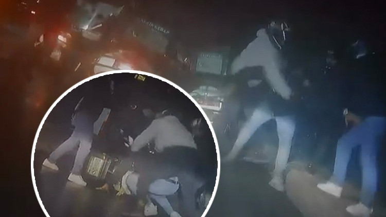 İstanbul'da motokuryeye feci dayak! | Gönderdiği mesajdan sonra olanlar oldu: 'Sana özür videosu çektireceğiz' deyip saldırdılar