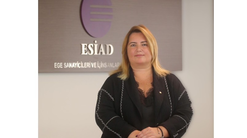 "Sanayimizi korurken geleceğe hazırlamalıyız"