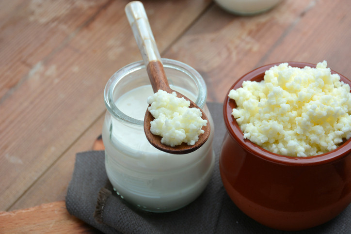Şişedeki şifa şüphesi: Hazır kefir ve kombucha gerçekten faydalı mı Şişedeki şifa şüphesi: Hazır kefir ve kombucha gerçekten faydalı mı