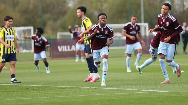 UEFA Gençlik Ligi'nde Fenerbahçe, Aston Villa'ya mağlup