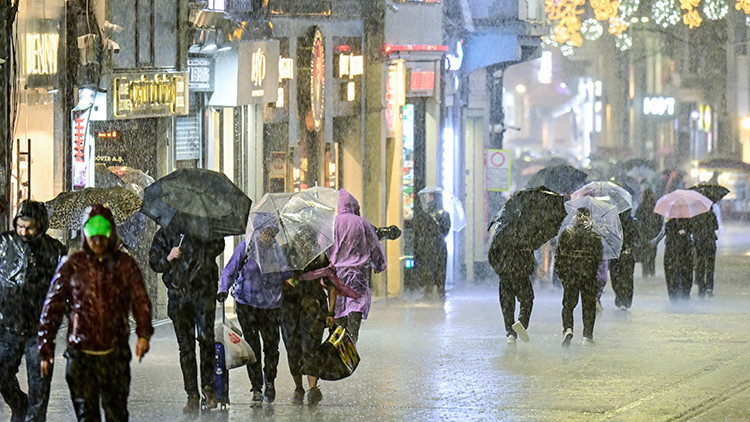 İstanbul dahil 6 ilde şiddetli yağış nedeniyle eğitime 1 gün ara