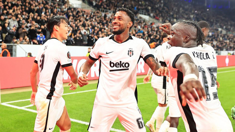 Photo: hurriyet.com.tr Beşiktaş beats Hoffenheim 3-2 in UEFA Europa League