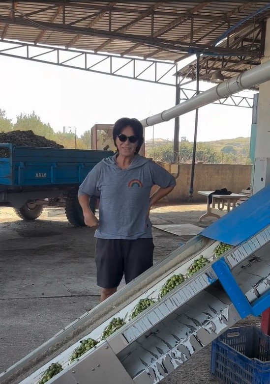 Ani bir kararla ekranlara ara vermişti... Ünlü oyuncu için hasat zamanı