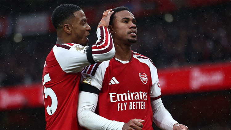Arsenal, Everton'ı 2-0 Yenerek Zirveye Bir Adım Daha Yaklaştı