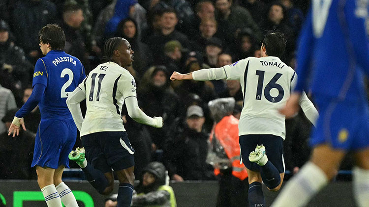 Tottenham, Chelsea'yi Stamford Bridge'de Mağlup Etti