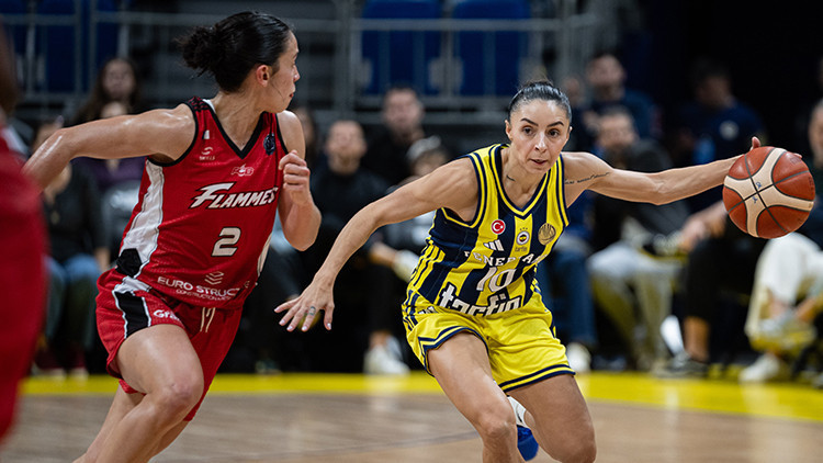 Fenerbahçe, Flammes Carolo'yu Farkla Geçti!