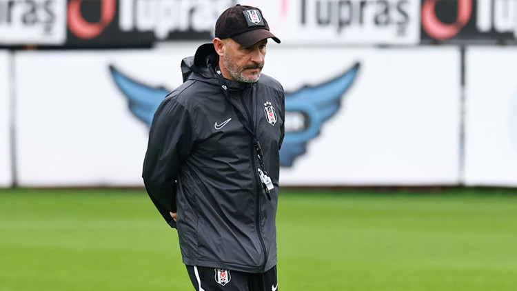 Beşiktaş’ta Vincenzo Italiano’dan savunma alarmı