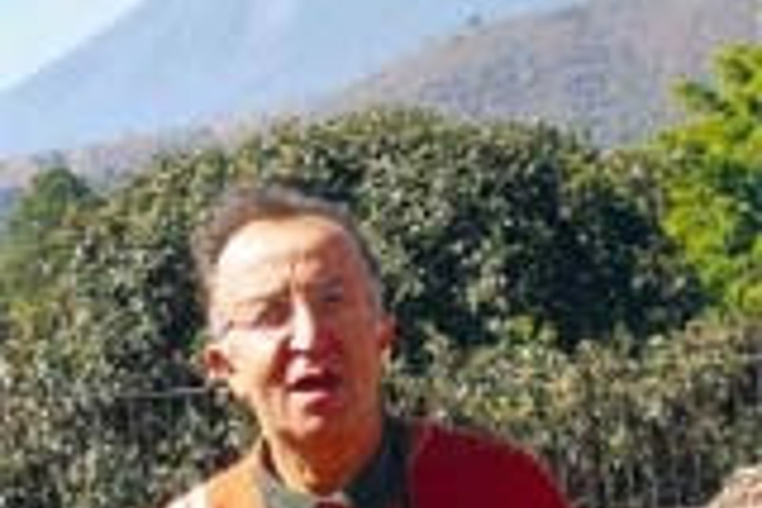 Şelaleye 500 metre tırmandık yanı başında hamakta uyuduk