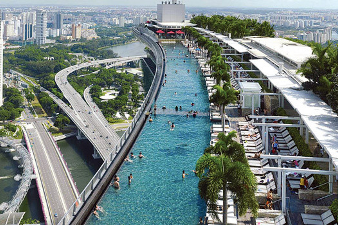 New York’ta Obama’nın otelinde kaldık, Singapur’da yüzerken bulutlara dokunduk