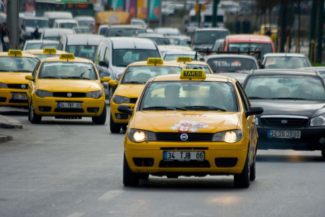 İstanbul trafiği bu 10 noktada kilitleniyor!