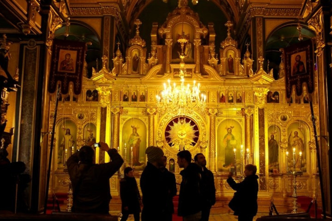 Demir Kilise'ye ziyaretçi akını