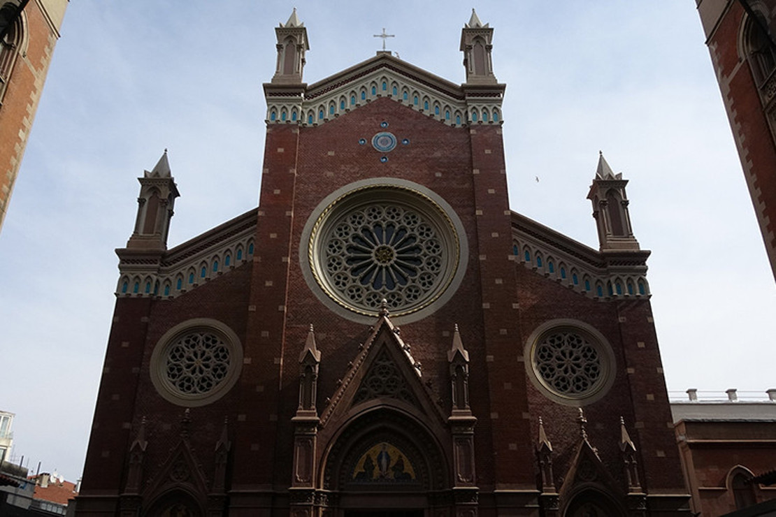 Sent Antuan Kilisesi Nerede Ve Nasıl Gidilir? Sent Antuan Kilisesi Tarihi, Hikayesi Ve Ziyaret Saatleri (2023)