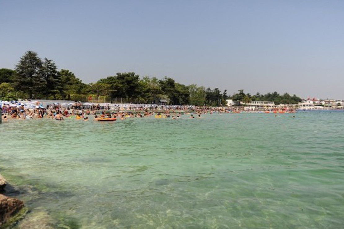 Tuzla Halk Plajı Nerede Ve Nasıl Gidilir? Tuzla Halk Plajı Özellikleri, Kamp İle Konaklama Detayları Ve Giriş Ücreti (2023)