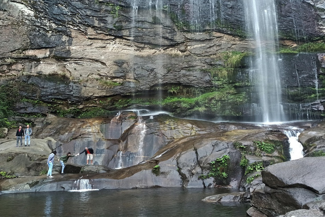 Bursa'nın güzelliklerinden Suuçtu’da hazan güzelliği