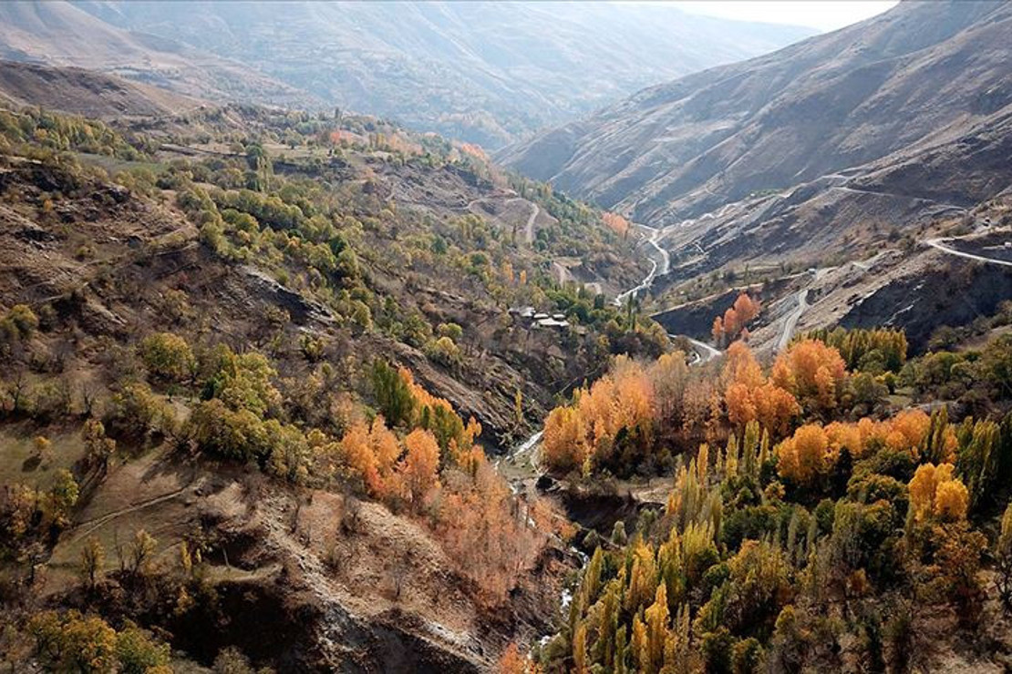'Saklı cennet' Hizan, görenleri kendine hayran bırakıyor