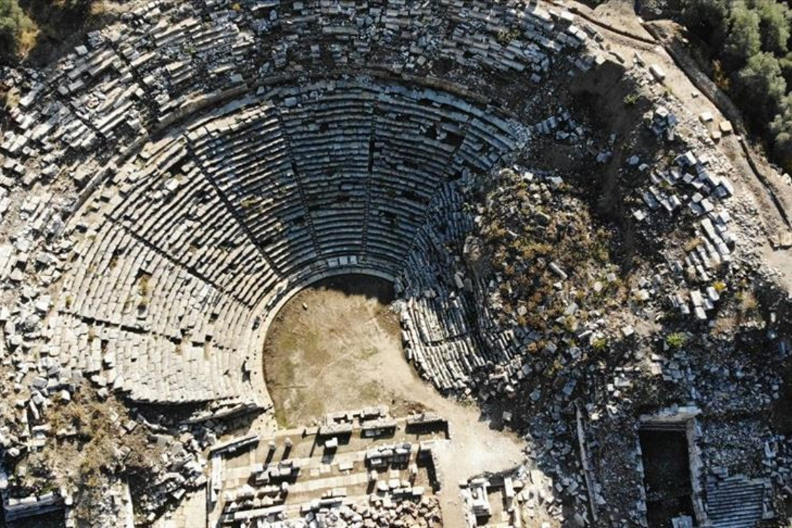 Yurt dışından özel turlarla 'Gladyatörler Şehri'ni görmeye geliyorlar