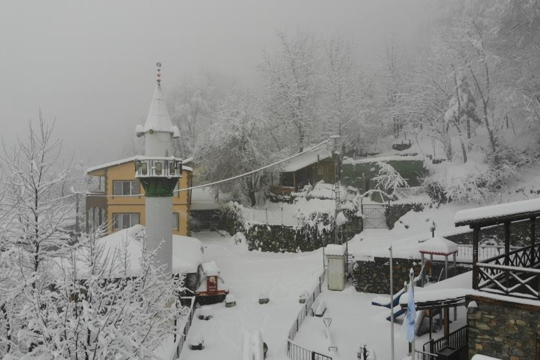  Çalıkuşu’nun köyü beyaza büründü