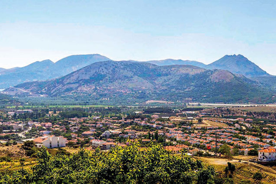 Tarih, doğa, spor, deniz... Hepsi bir arada, bir adada