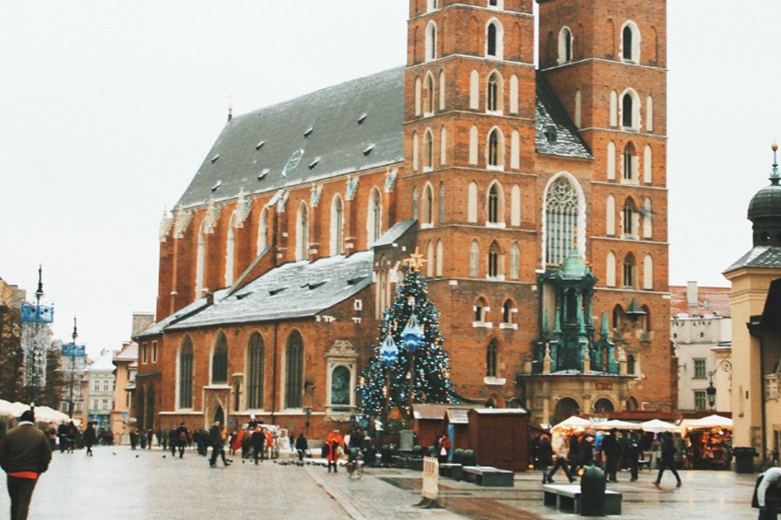 Polonya’nın kalbi Krakow’da atıyor