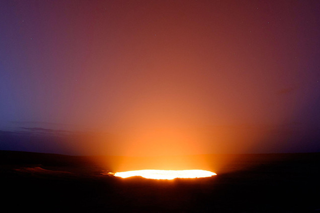 Oraya 'Cehennem Kapısı' deniyor, nasıl oluştuğu kesin olarak açıklanamıyor! 'Kraterin içi tahmin ettiğimden çok daha korkutucu, sıcak ve büyüktü'