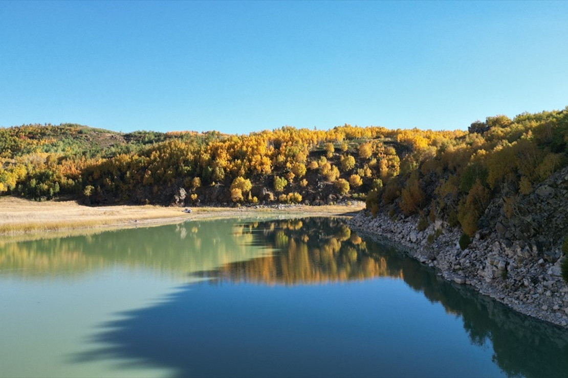Doğa ve fotoğraf tutkunlarının adresi: Sonbaharda Nemrut Krater Gölü