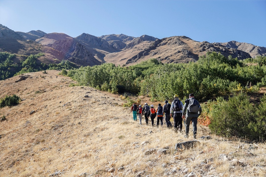 Tunceli’nin 3 bin rakımlı sessiz devi: Sultan Baba Dağı